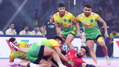 पटना पाइरेट्स बनाम बेंगलुरु बुल्स के बीच प्रो कबड्डी लीग मुकाबला