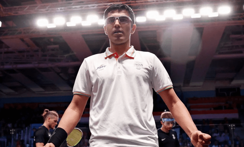 अभय सिंह अमेरिकी ओपन स्क्वाश में जीत दर्ज करते हुए