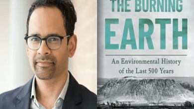 ब्रिटिश एकेडमी बुक प्राइज प्राप्त करते हुए भारतीय मूल के इतिहासकार सुनील अमृत