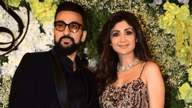 धोखाधड़ी मामले में अभिनेत्री शिल्पा शेट्टी बयान देते हुए