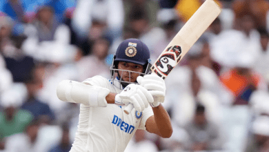 यशस्वी जायसवाल टेस्ट शतक खेलते हुए