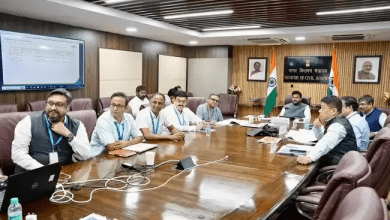 केंद्रीय मंत्री नायडू विमानन कंपनियों से त्योहारों में हवाई किराया वाजिब रखने की अपील करते हुए