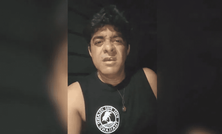 अभिनेता श्रीकांत अय्यंगार के खिलाफ गांधी पर टिप्पणी को लेकर शिकायत