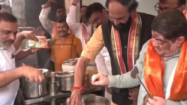 जुबली हिल्स चुनाव प्रचार में मंत्री दोसा बनाते हुए दिखे।