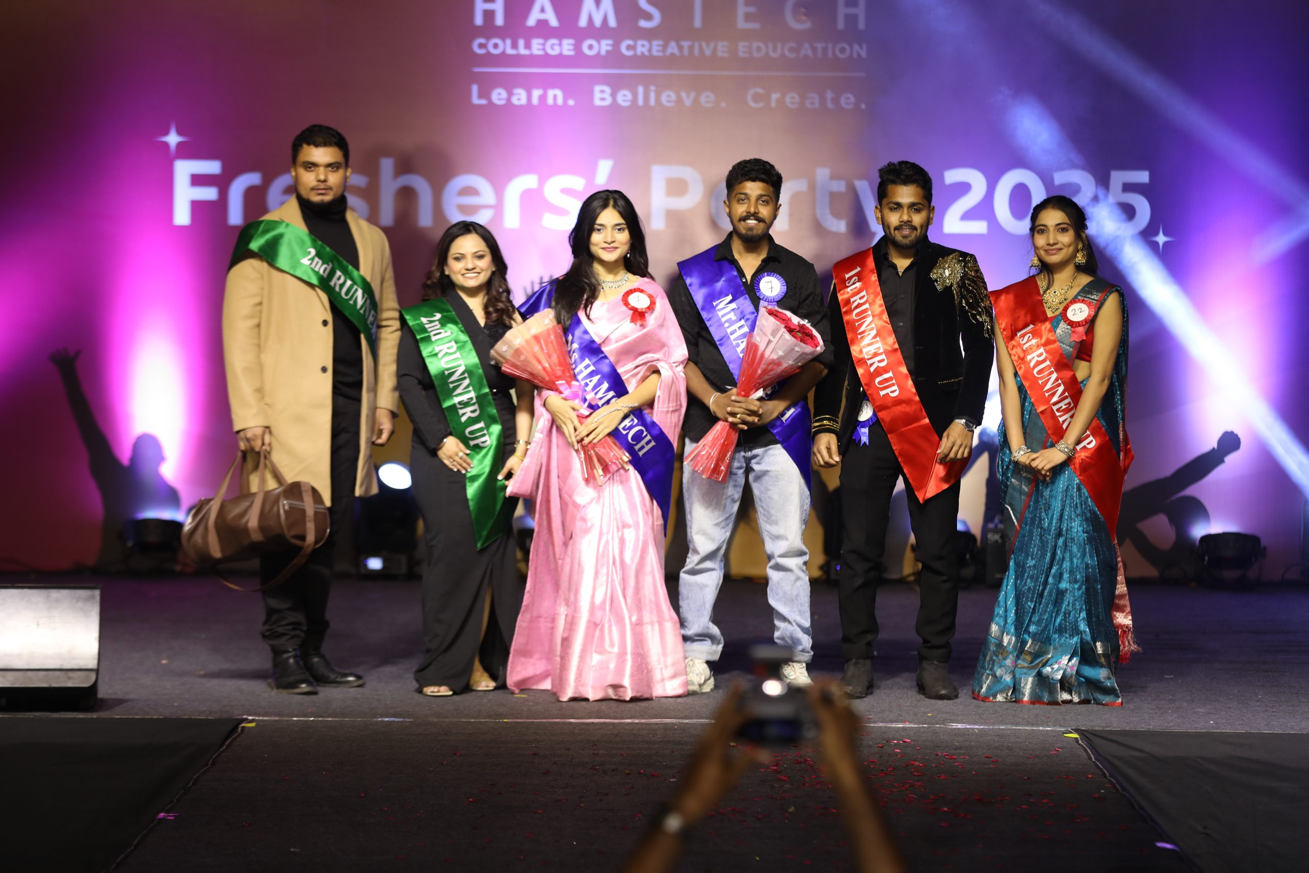 हैम्सटेक फ्रेशर्स पार्टी में छात्रों की रचनात्मक प्रस्तुतियाँ