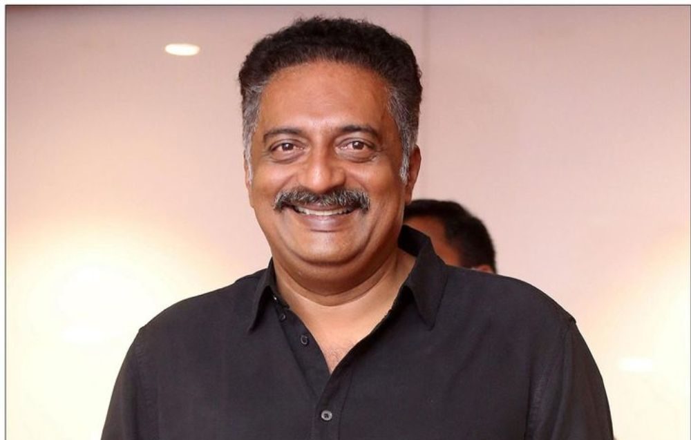 प्रकाश राज सिट कार्यालय में पूछताछ के लिए पहुंचे