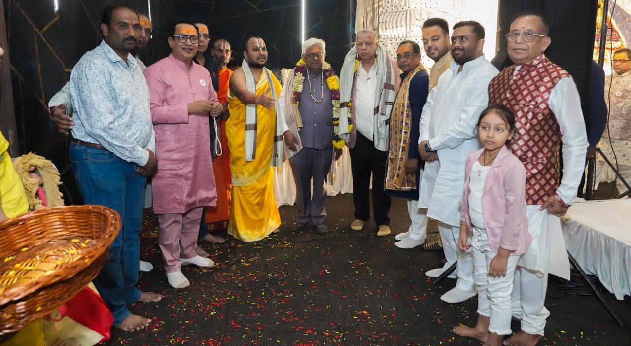 अत्तापुर में अग्रवाल समाज द्वारा आयोजित दीपावली मिलन समारोह