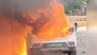 हैदराबाद में होटल और इलेक्ट्रिक कार में लगी आग की दो घटनाएं