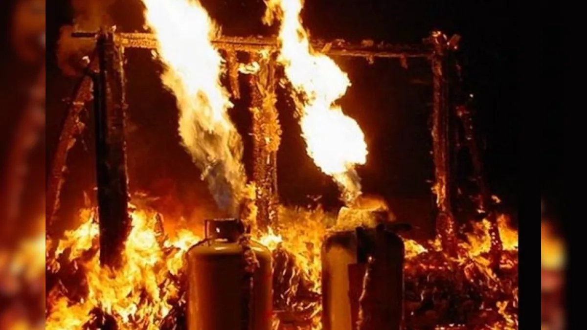 सिद्दीपेट में एलपीजी गैस सिलेंडर फटने से बड़ा हादसा
