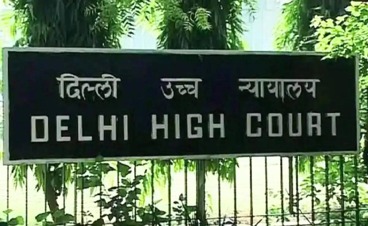 दिल्ली HC का आदेश: विधि छात्रों को परीक्षा से न रोका जाए
