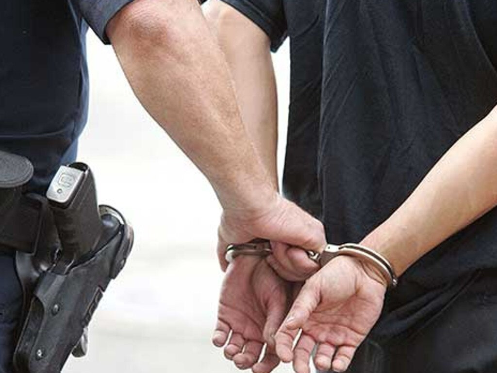 सैदाबाद पुलिस द्वारा नकली एयरफोर्स ऑफिसर की गिरफ्तारी