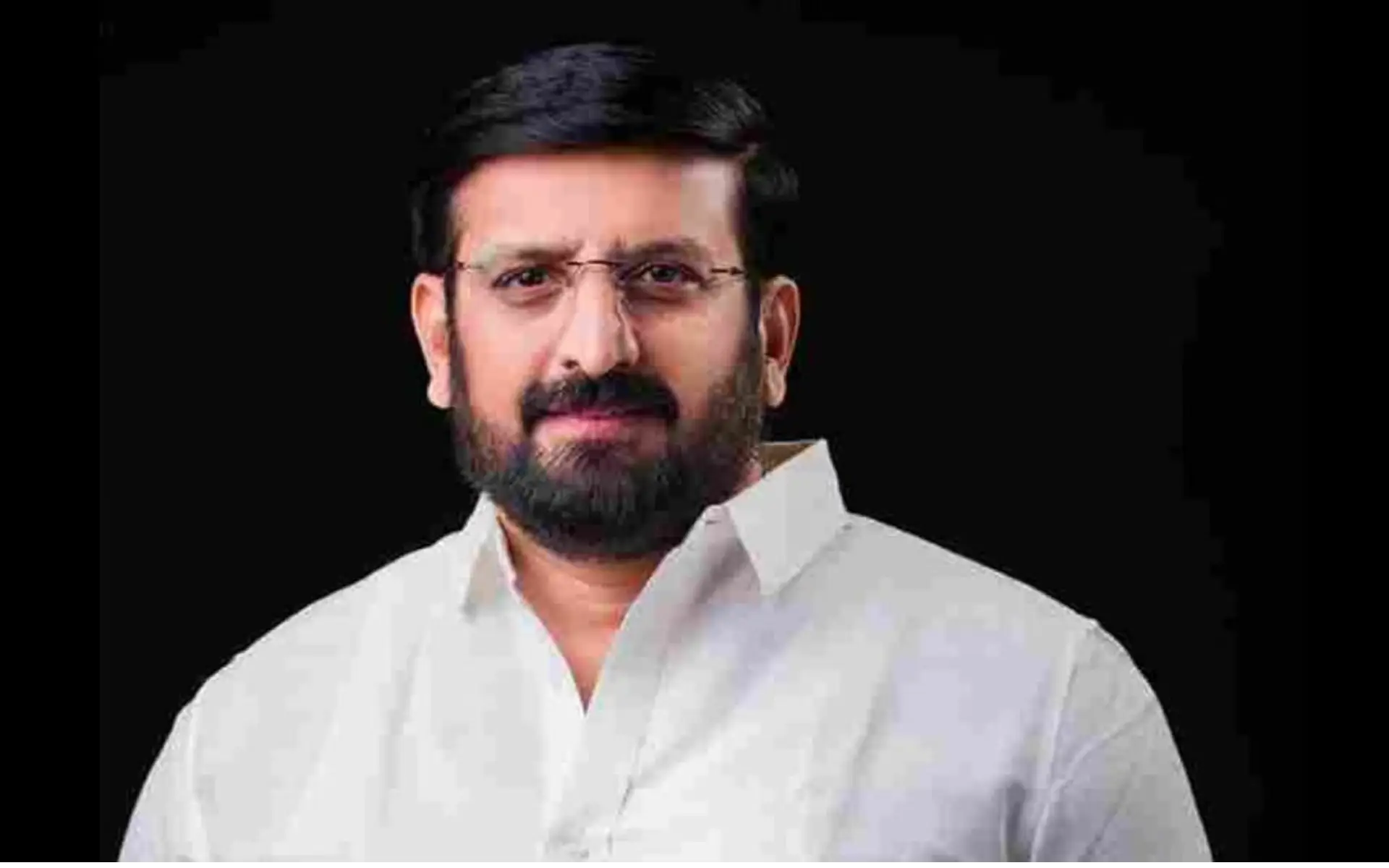 पुणे पुलिस ने भगोड़े नीलेश घायवाल पर मकोका लगाया