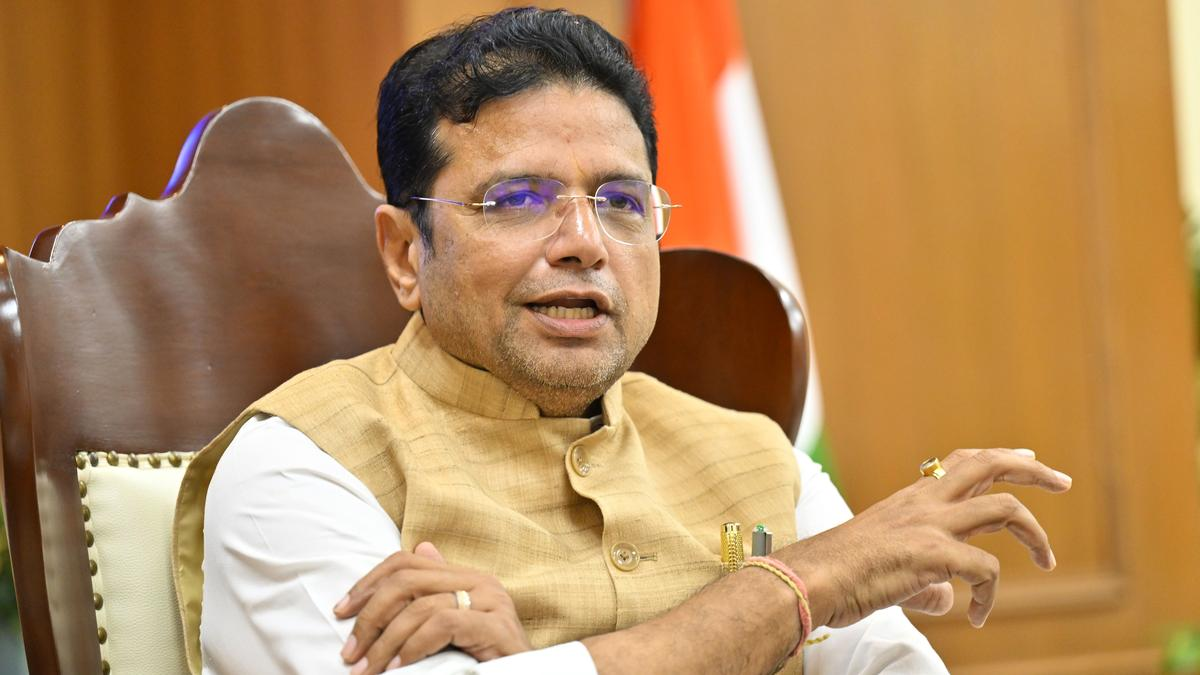 जुबली हिल्स उपचुनाव में कांग्रेस प्रचार और ऑटो रैली