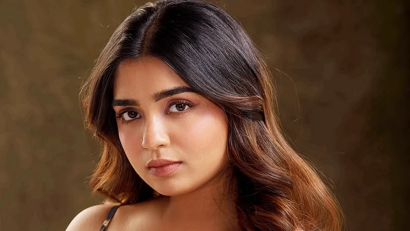 गौरी किशन और श्वेता मेनन के समर्थन में खड़ी महिला कलाकारों की छवि