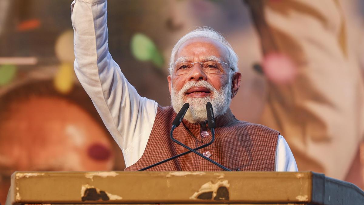 संविधान और कर्तव्यों पर PM मोदी का भावुक संदेश