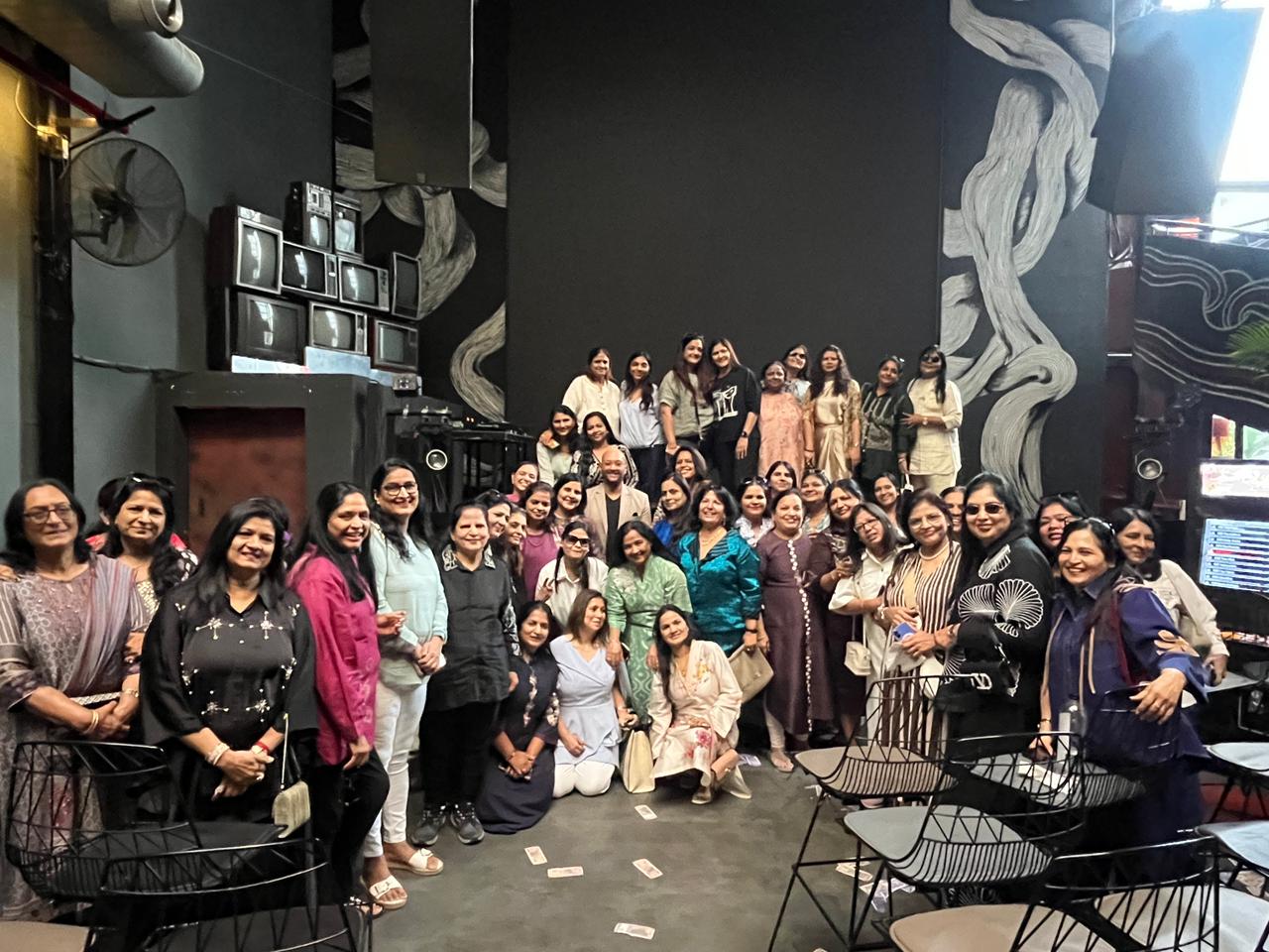 रागा मीट में स्टैंडअप कॉमेडियन अविनाश अग्रवाल की प्रस्तुति