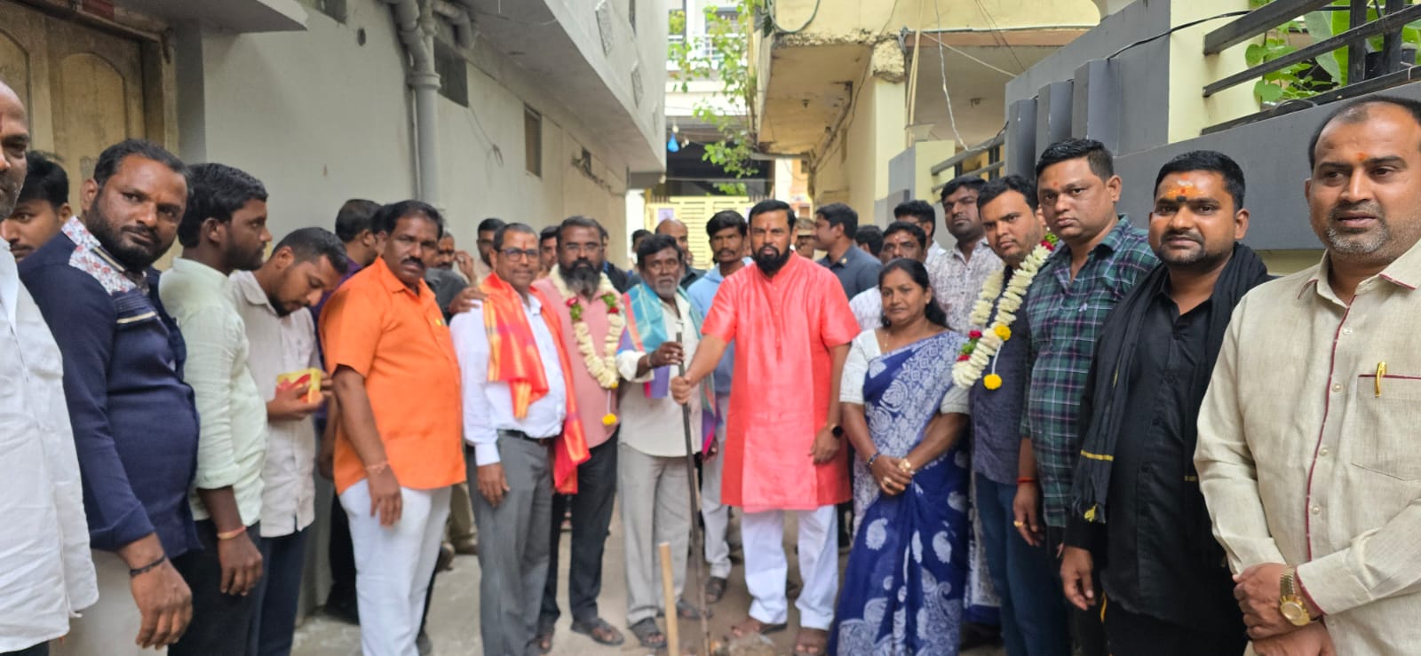 बारिश और त्योहारों के कारण रुके थे निर्माण कार्य, अब हुए पूरे