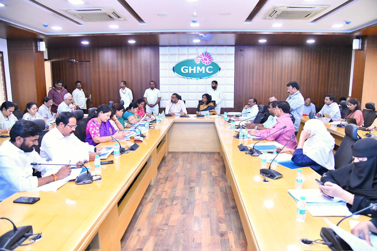 जीएचएमसी मुख्यालय में स्थायी समिति की बैठक