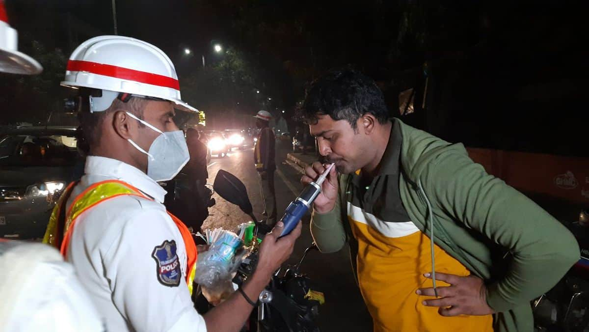 विशेष अभियान में 320 दोपहिया सहित 403 शराबी चालक पकड़े गए