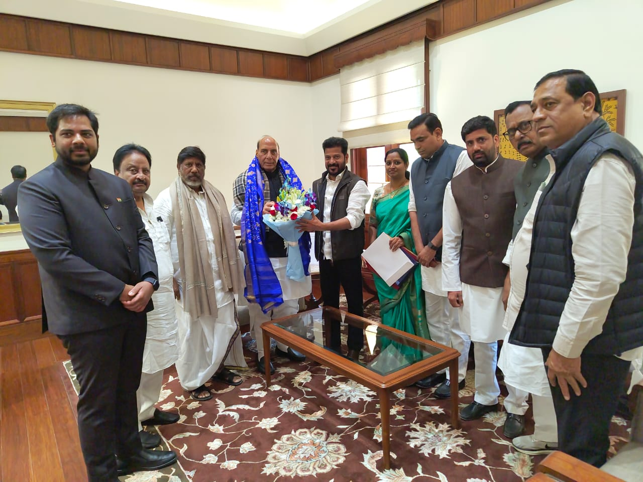 मुख्यमंत्री रेवंत रेड्डी ने केंद्रीय मंत्रियों को समिट में शामिल होने का आग्रह किया