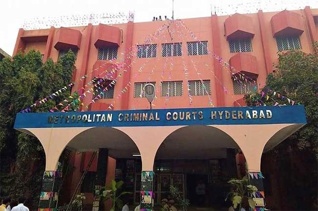 केटीआर की शिकायत पर दर्ज आपराधिक मानहानि मामला