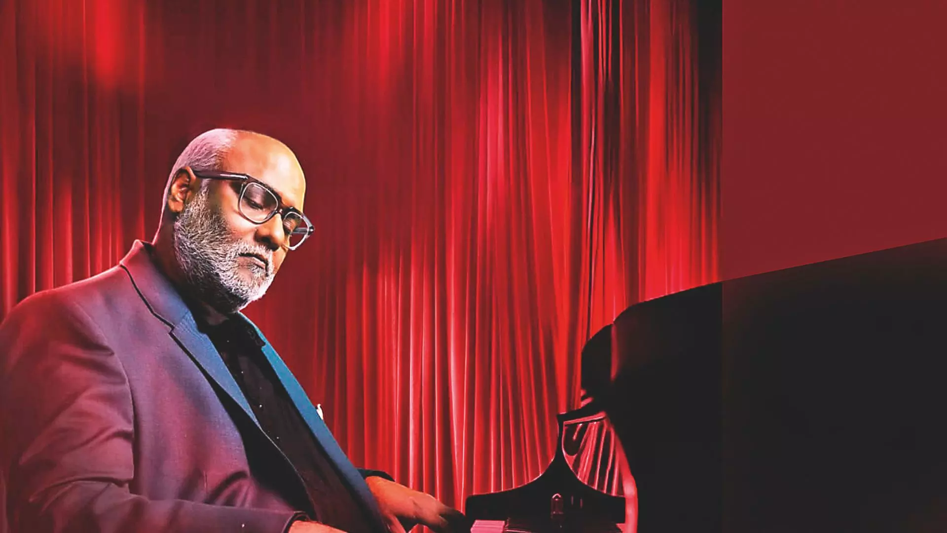 कीरवानी प्रस्तुत कर रहे हैं तेलंगाना राइजिंग समिट में