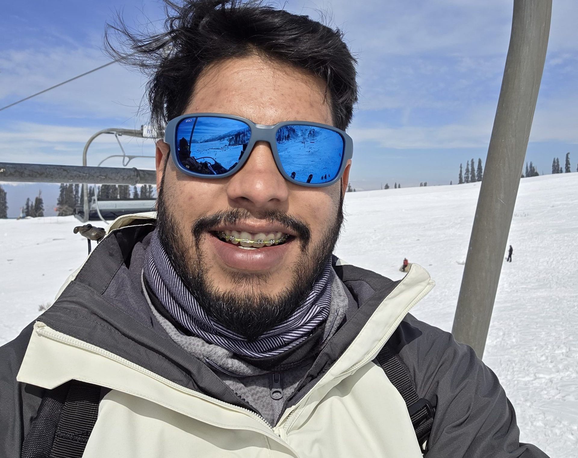 नितिक रोशन झा ने नेशनल स्कीइंग में तेलंगाना का प्रतिनिधित्व किया