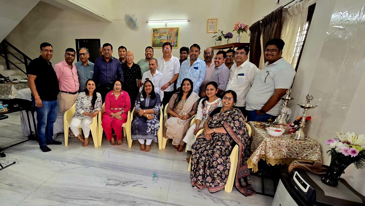 हैदराबाद में संघी समिति की बैठक का दृश्य