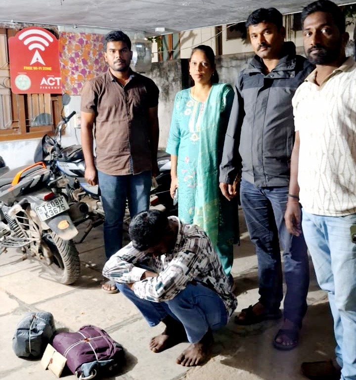 दम्मईगुड़ा में 800 ग्राम गांजे के साथ आरोपी गिरफ्तार