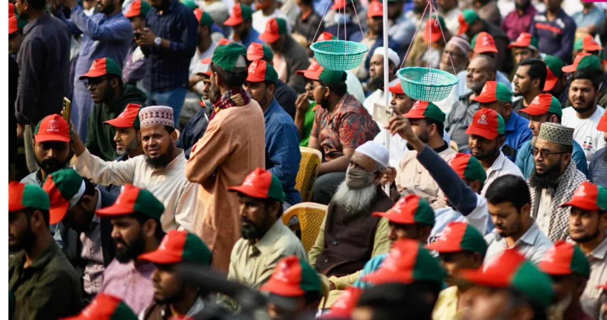 बांग्लादेश में चुनावी माहौल के बीच राजनीतिक रैली