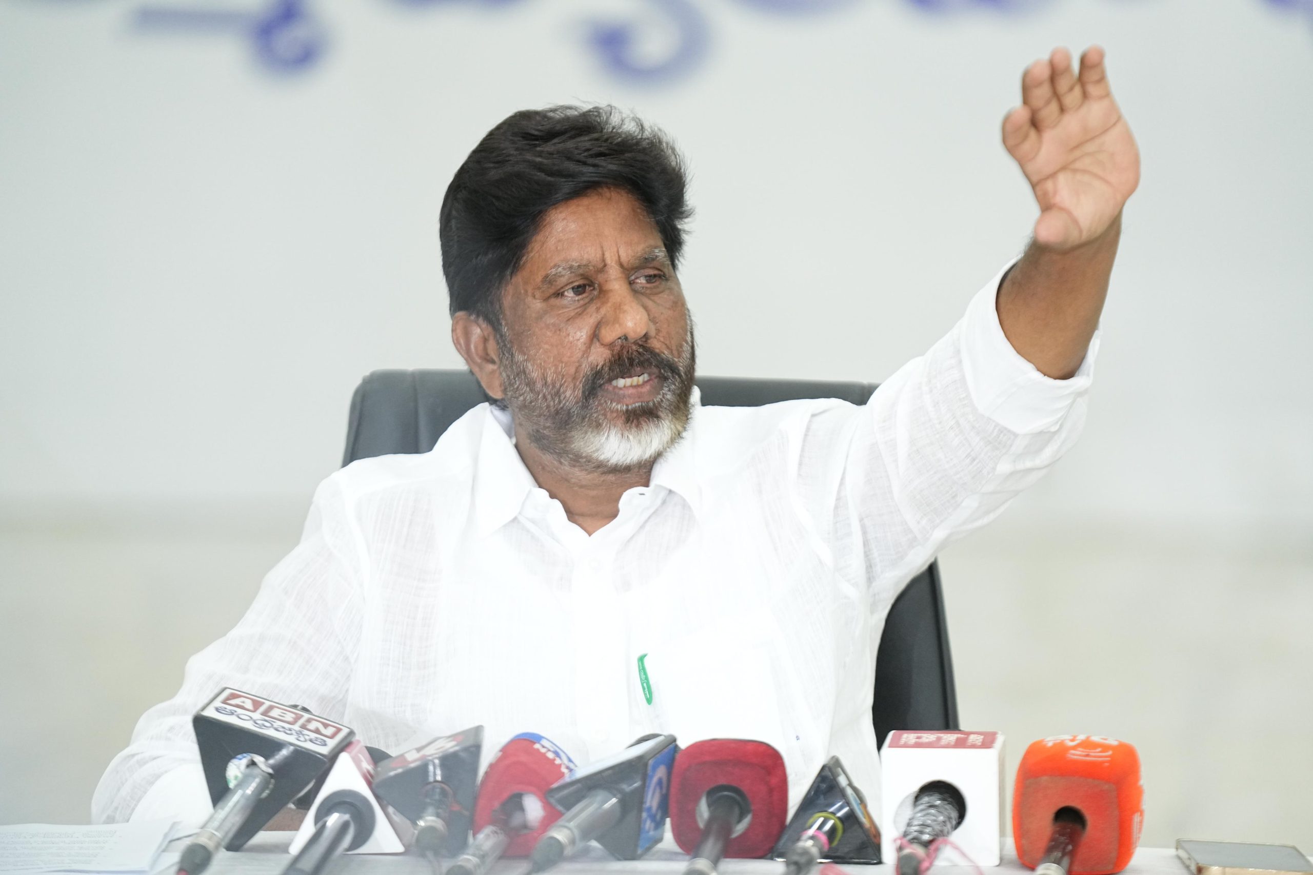 केंद्रीय बजट पर प्रतिक्रिया देते उपमुख्यमंत्री भट्टी विक्रमार्का