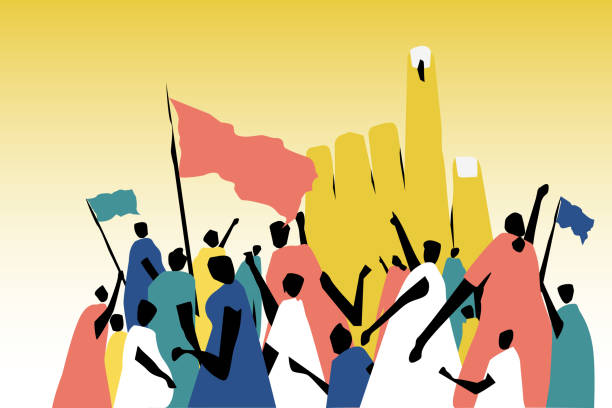 राजनीतिक मंच पर खड़े लोग और पीछे छूटता तटस्थ व्यक्ति