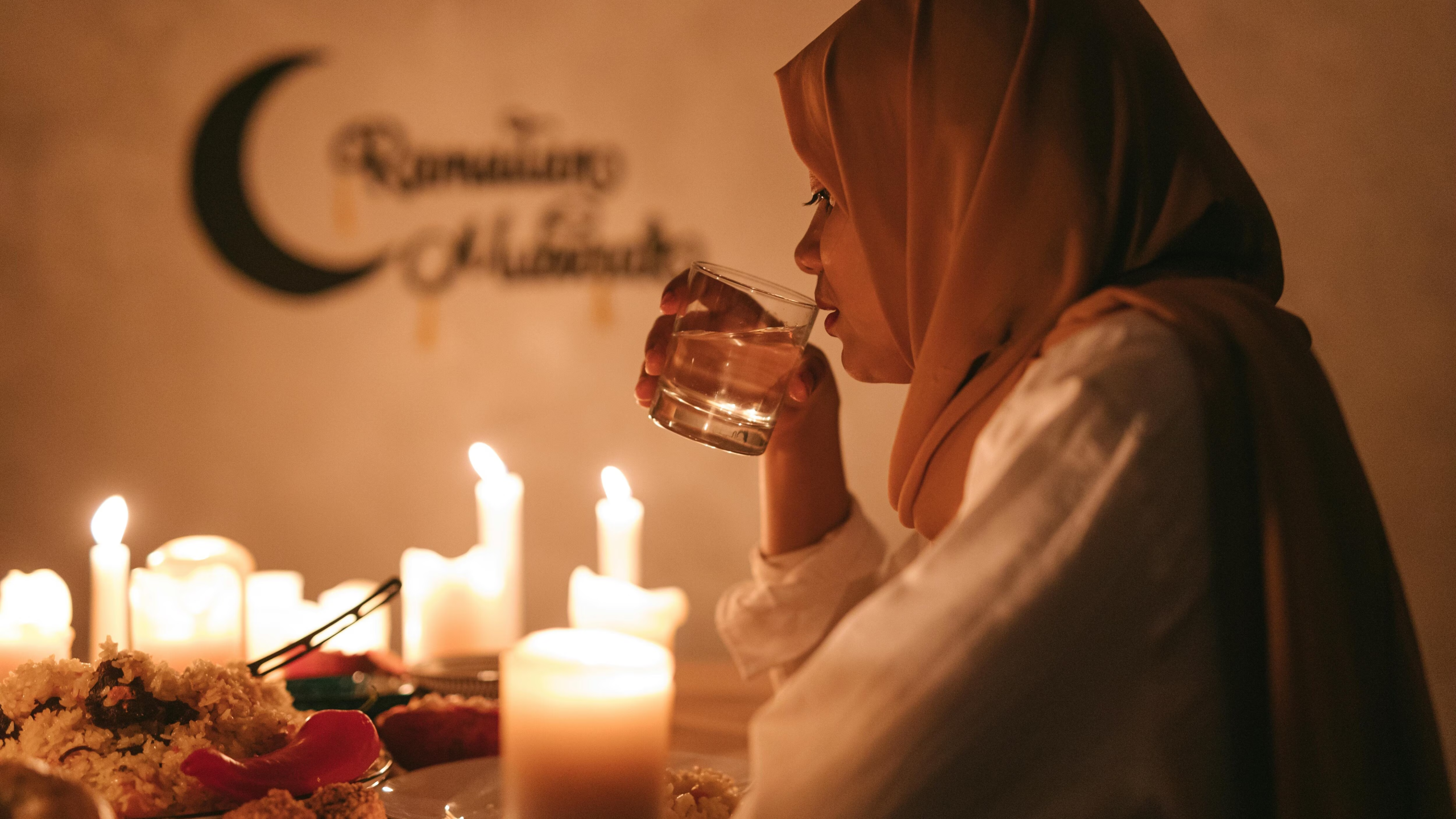 रमजान में दिनभर प्यास से बचना चाहते