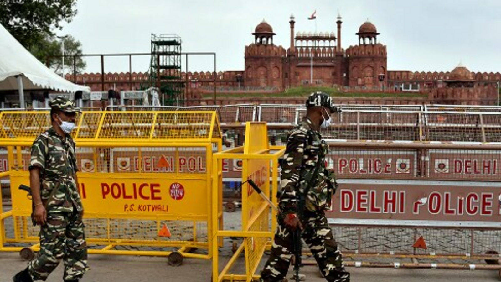 दिल्ली में लाल किले और चांदनी चौक पर बढ़ती सुरक्षा