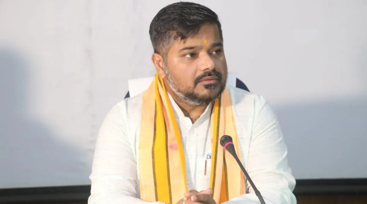 अगरतला-कोलकाता रॉयल-मैत्री बस सेवा