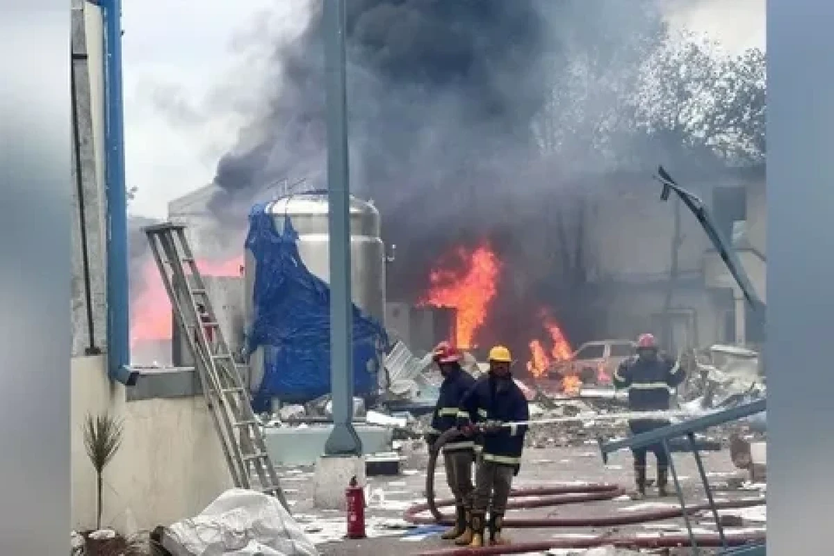 फरीदाबाद फैक्टरी आग के बाद का दृश्य