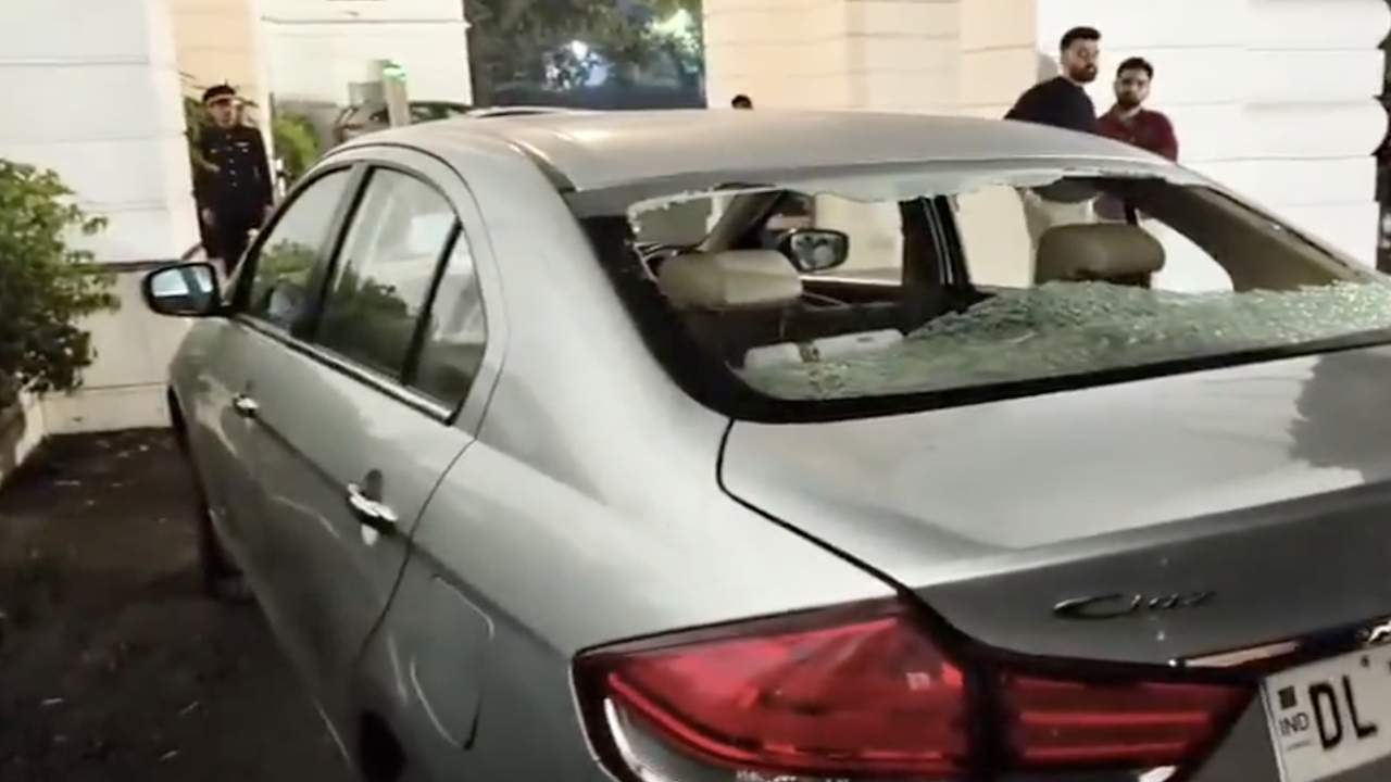 नई दिल्ली ISBT के पास गोलीबारी, लॉरेंस बिश्नोई लिंक वकील की कार निशाना