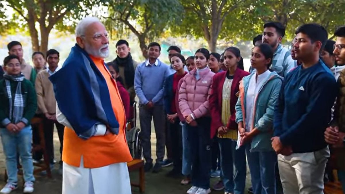 छात्रों के आत्मविश्वास बढ़ाने पर जोर