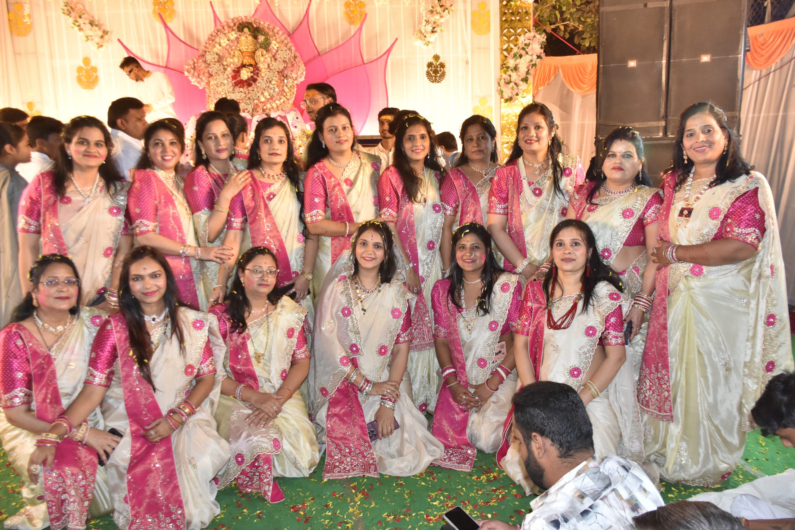 राइजिंग क्वीन्स ने मलकपेट में रंगों के संग होली उत्सव मनाया