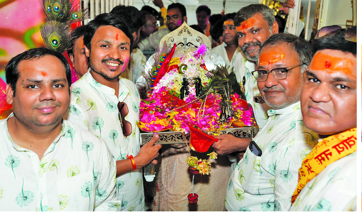 फाल्गुन ग्यारस पर खाटू श्याम बाबा की भव्य निशान यात्रा