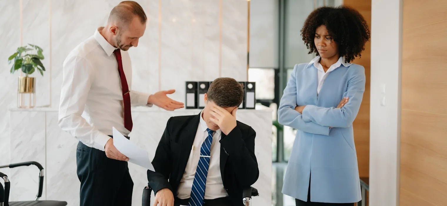 डब्ल्यू तकनीक से बुरी खबर देने के तरीके पर जानकारी