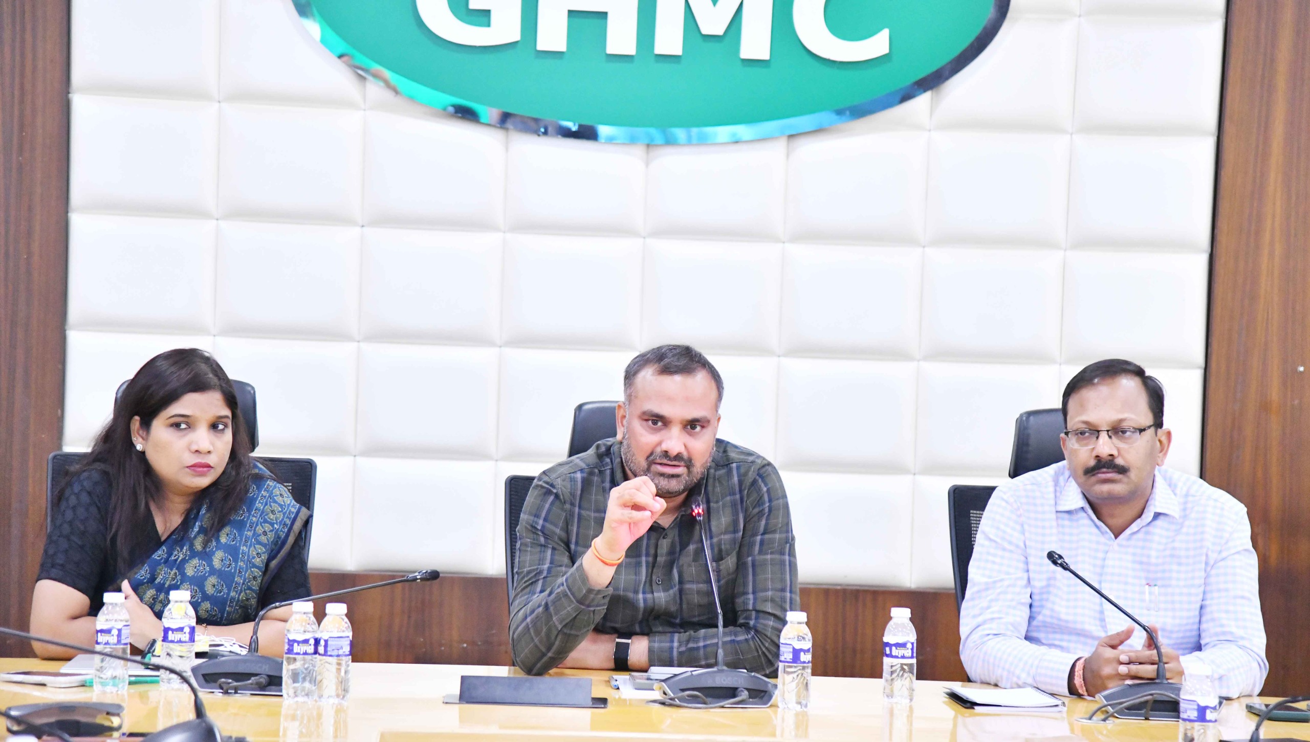 ई-वेस्ट और बायो-मेडिकल वेस्ट संग्रहण पर जीएचएमसी बैठक