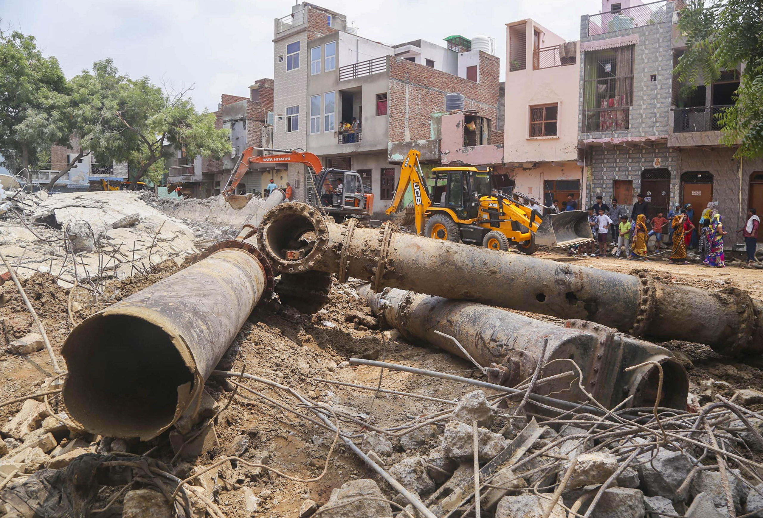 पुणे में निर्माण स्थल ढहने से दंपति की मौत, 4 मजदूर घायल