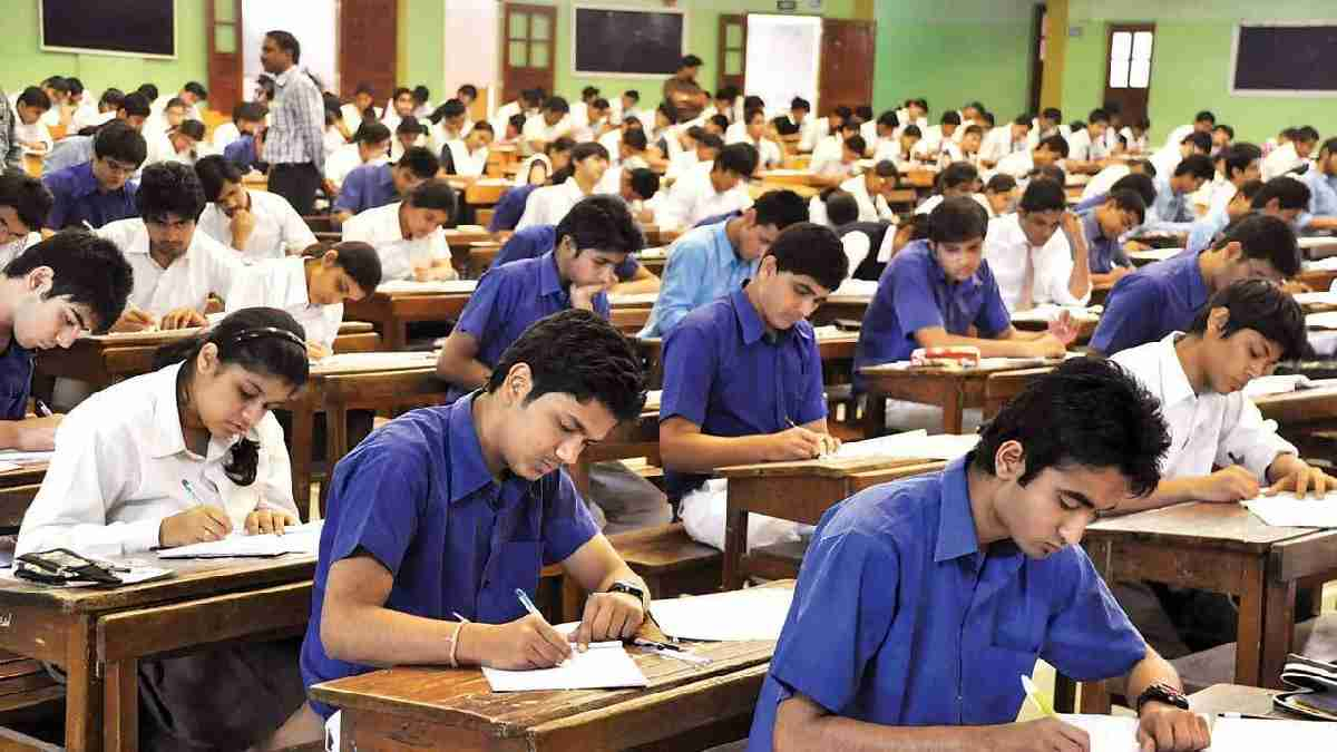 तेलंगाना एसएससी परीक्षा 2026 केंद्र में छात्रों की उपस्थिति