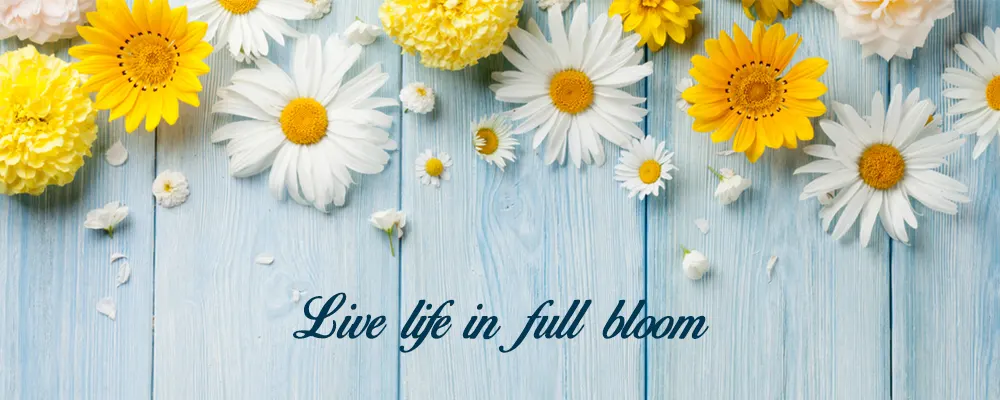 नदी किनारे बैठा मछुआरा और सोच में डूबा उद्योगपति