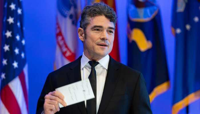 जो केंट ने ईरान पर हमलों पर विरोध में इस्तीफा दिया