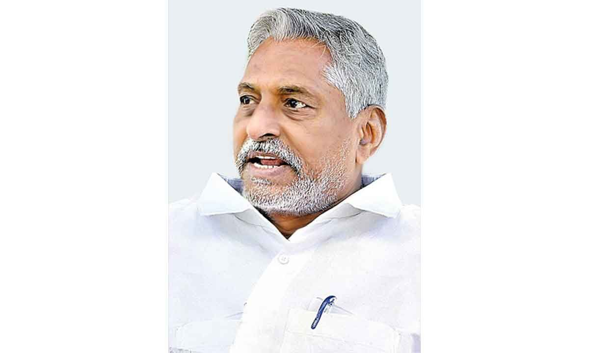 मनाने की कोशिशों के बावजूद रुख सख्त