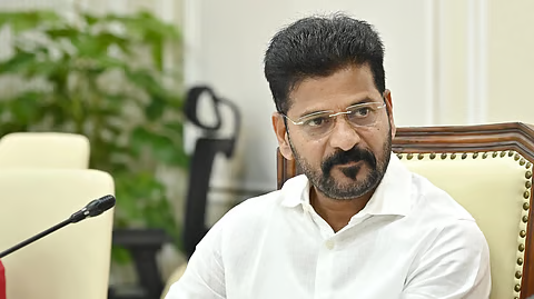 रेवंत रेड्डी कांग्रेस के लिए केरल में प्रचार में जुटे