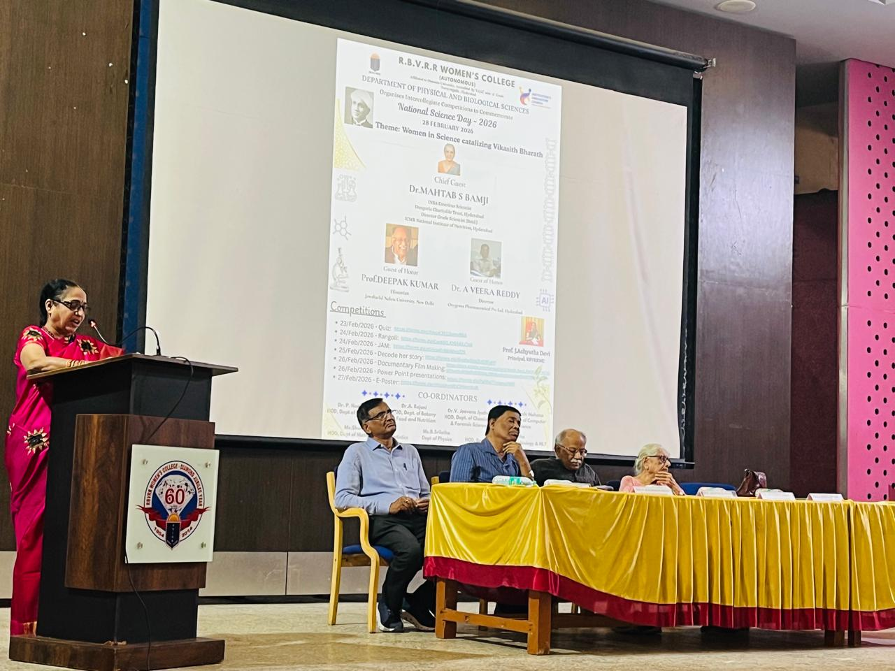 हैदराबाद में राष्ट्रीय विज्ञान दिवस: विज्ञान में महिलाओं पर जोर